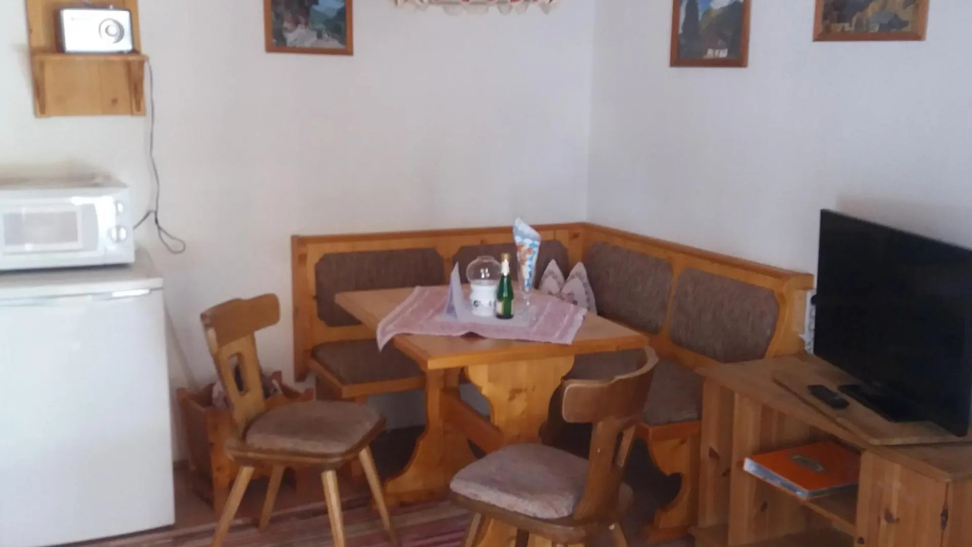 Apartment Ferienwohnungen Almbruennerl - Chiemgau Karte Inzell